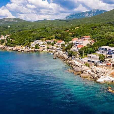 Stunning Apartment In Gruda With House Sea View Molunat Luaran gambar